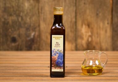 Linseed oil should be stored in a dark glass bottle. 